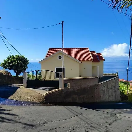 بيت للعطل Casa Aida Sea View *