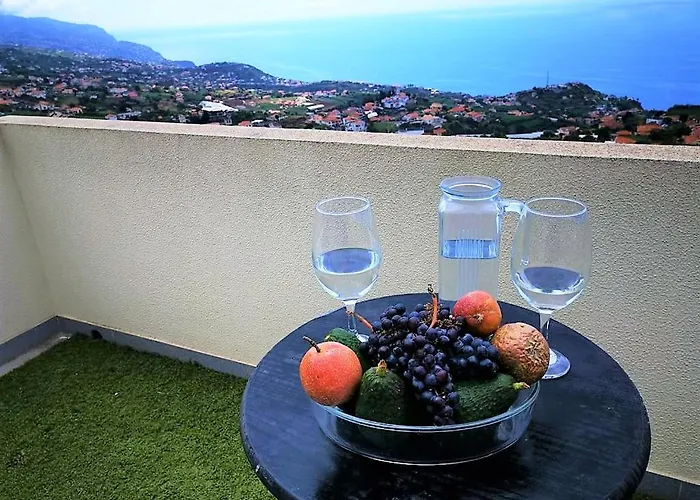 Casa Aida Sea View Vakantiehuis Relogio do Poiso